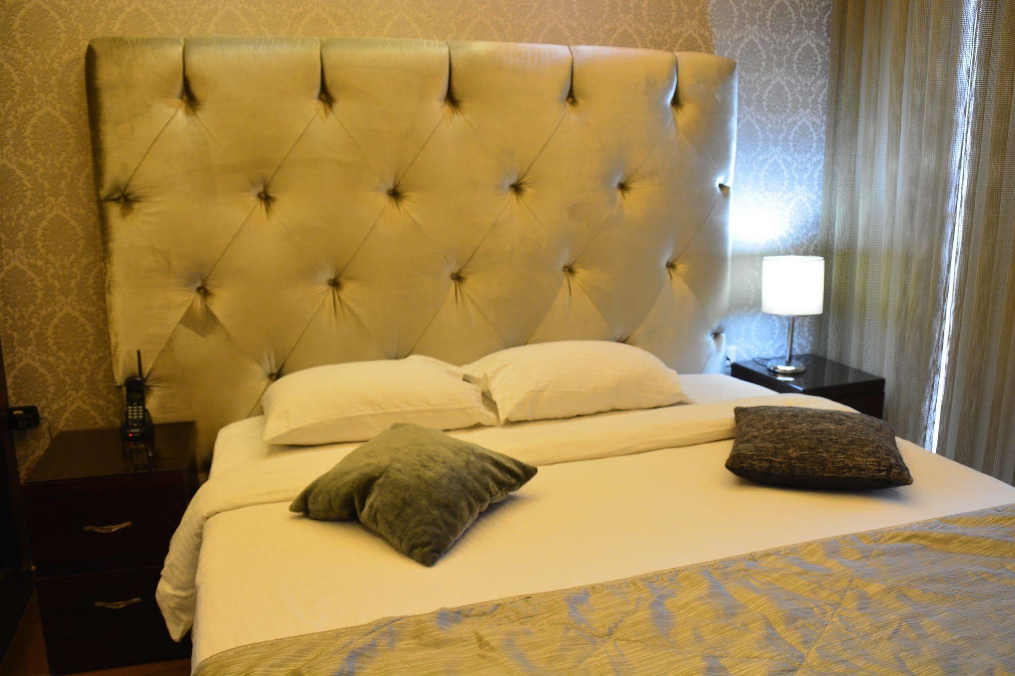 עמאן Nadine Hotel Suites מראה חיצוני תמונה